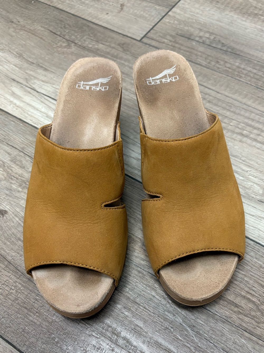 Dansko Women's Mustard Tan Suede Slide Mules